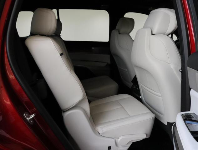 new 2026 Cadillac VISTIQ car, priced at $81,665