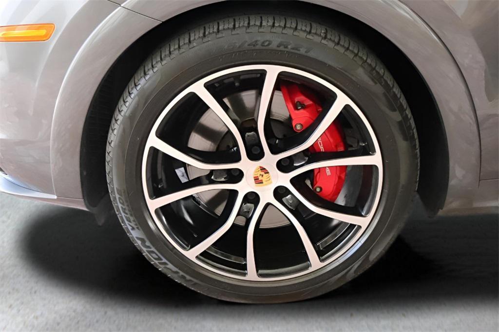 used 2022 Porsche Cayenne car, priced at $77,048