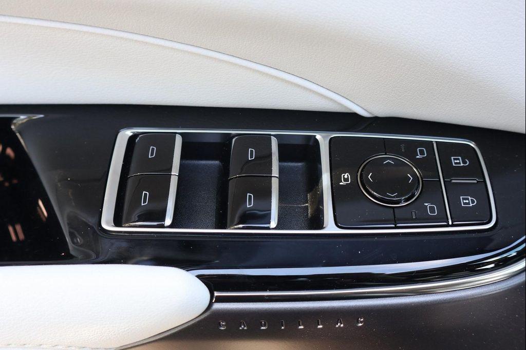 new 2025 Cadillac LYRIQ car, priced at $61,682