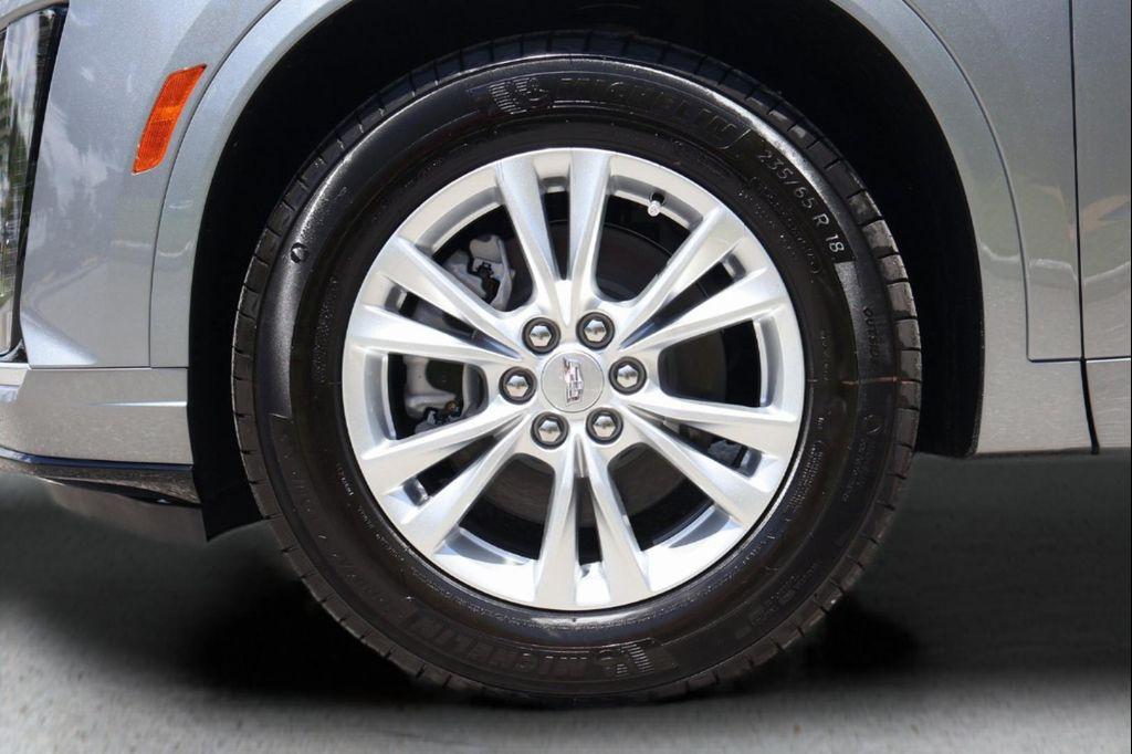 new 2025 Cadillac XT6 car, priced at $47,169