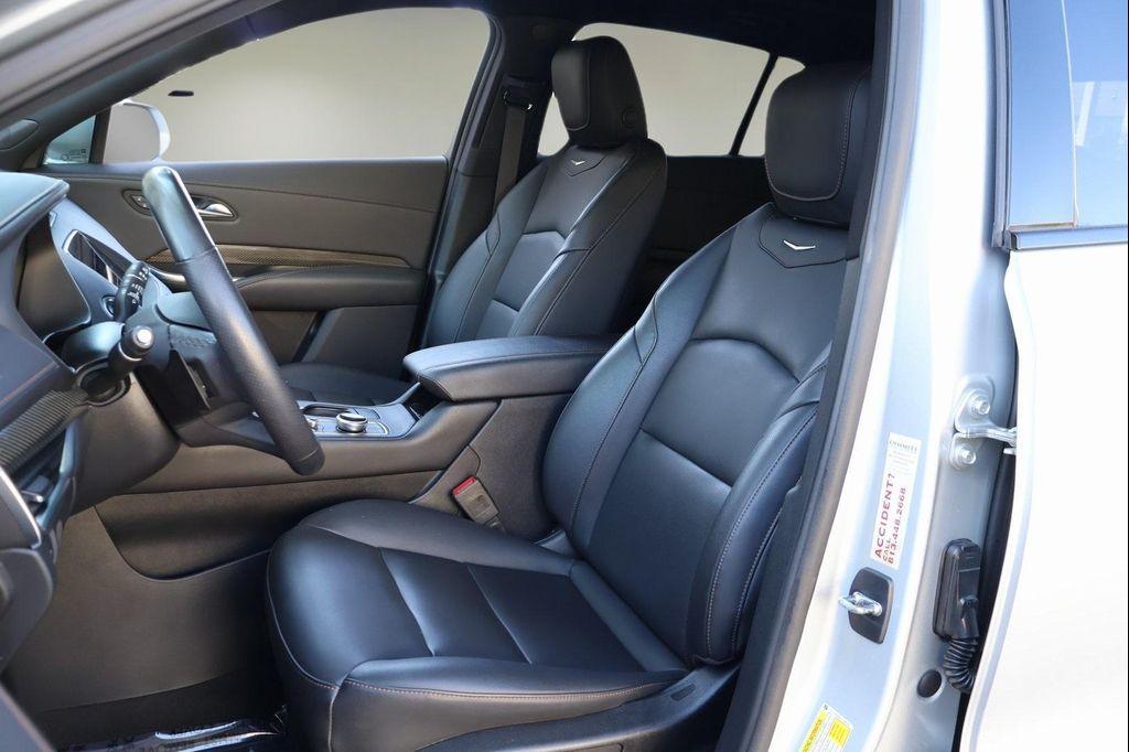 used 2020 Cadillac XT4 car, priced at $26,575