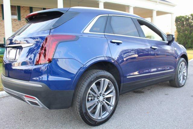 new 2025 Cadillac XT5 car, priced at $53,615