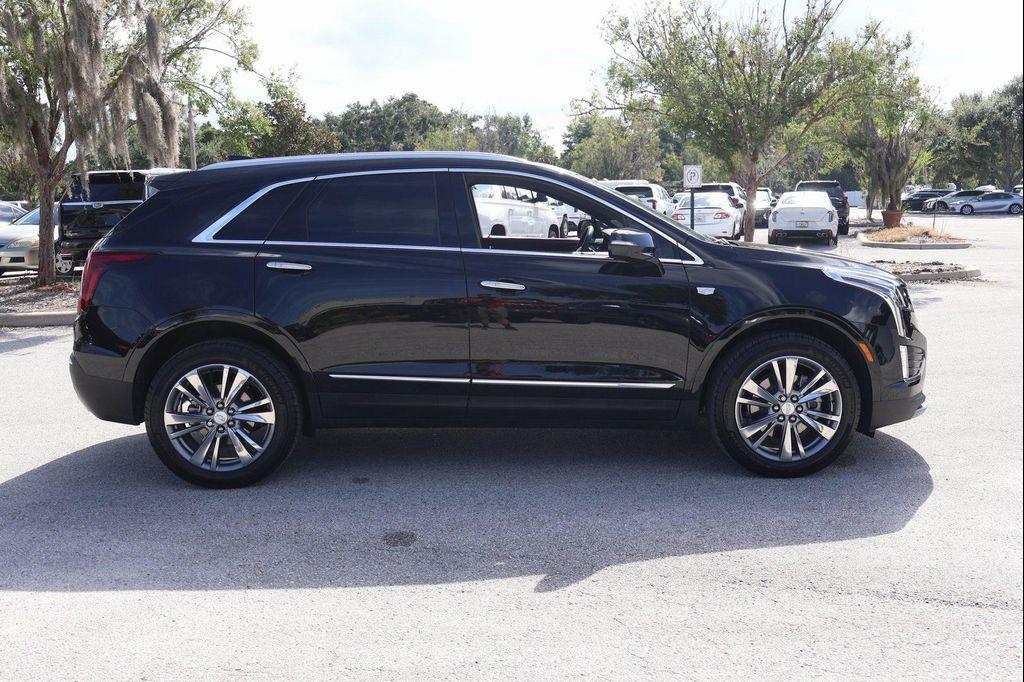 new 2025 Cadillac XT5 car, priced at $48,484