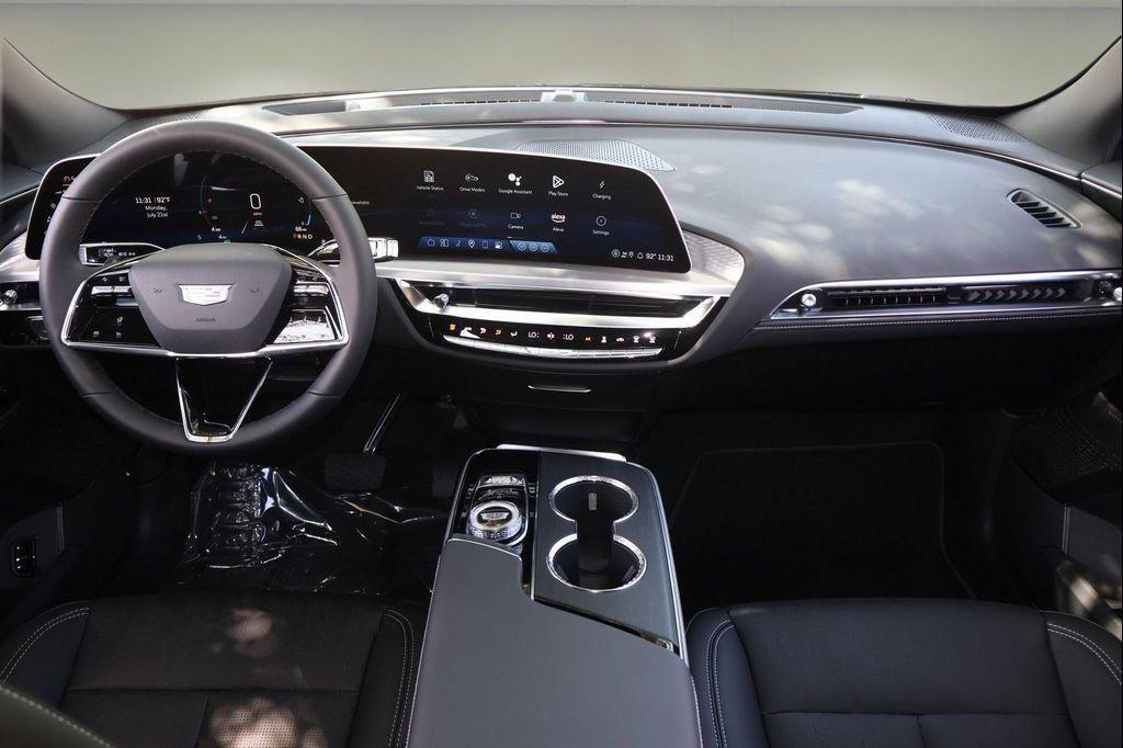 new 2025 Cadillac LYRIQ car, priced at $57,686