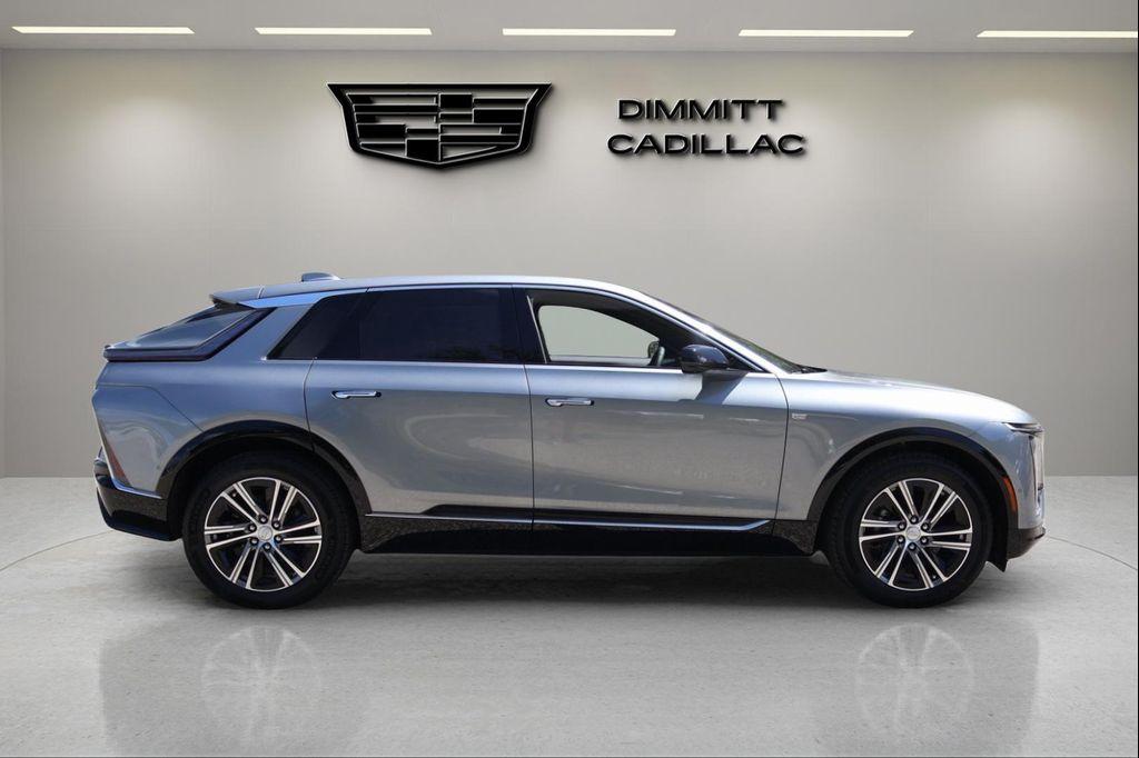 new 2025 Cadillac LYRIQ car, priced at $57,686