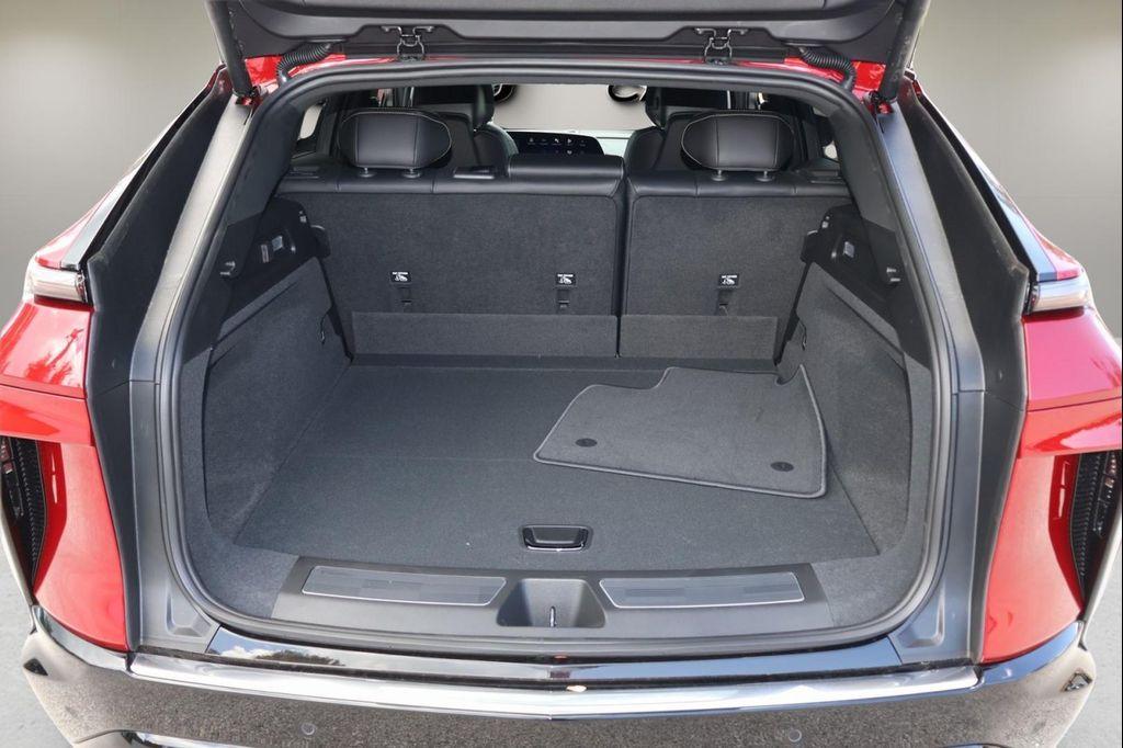 new 2025 Cadillac LYRIQ car, priced at $63,519