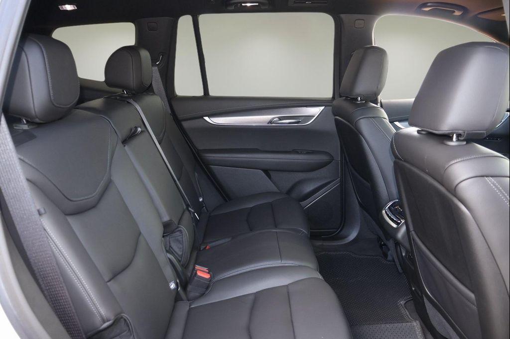 new 2025 Cadillac XT6 car, priced at $48,877