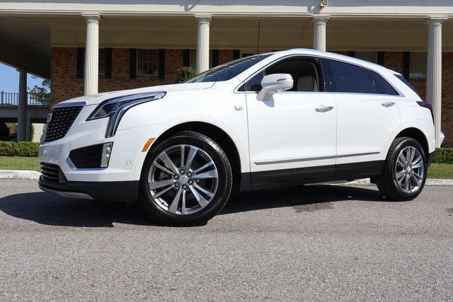 new 2025 Cadillac XT5 car, priced at $54,990