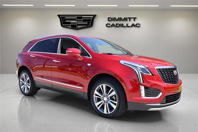 new 2025 Cadillac XT5 car, priced at $52,715