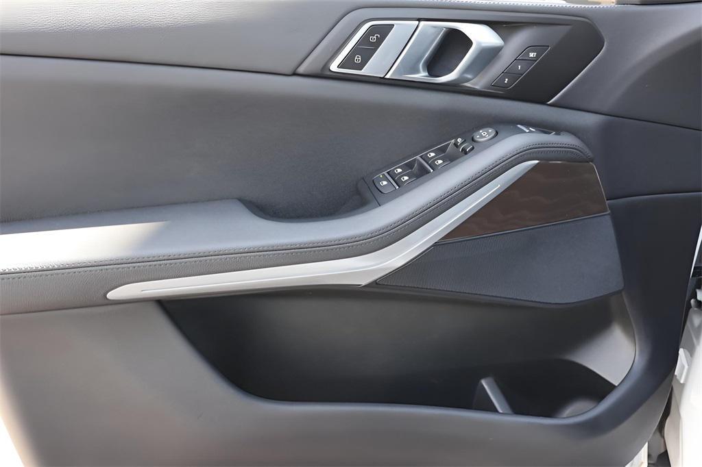 used 2022 BMW X5 car, priced at $39,899