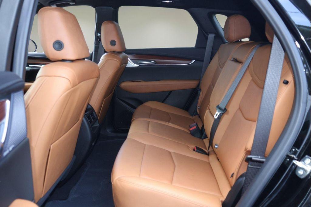 new 2025 Cadillac XT5 car, priced at $48,898
