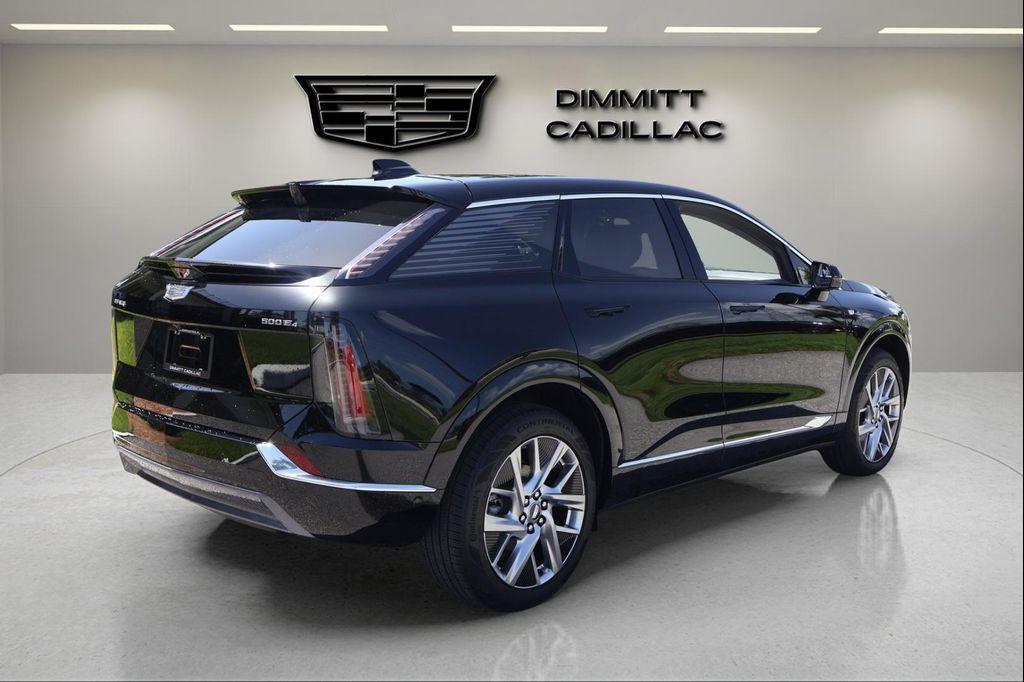 new 2025 Cadillac OPTIQ car, priced at $51,127