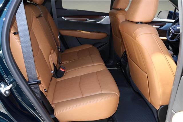 new 2025 Cadillac XT5 car, priced at $49,624