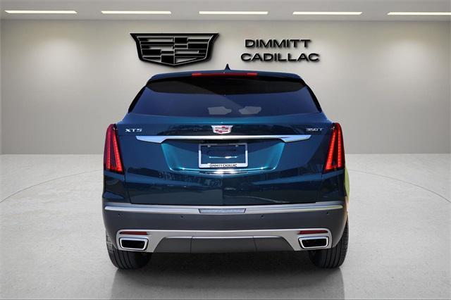 new 2025 Cadillac XT5 car, priced at $49,624