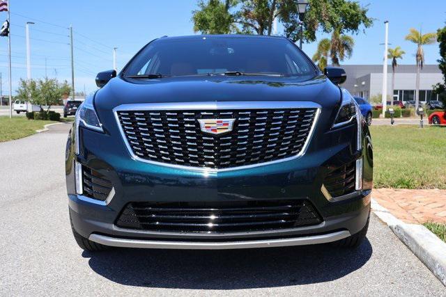new 2025 Cadillac XT5 car, priced at $52,315