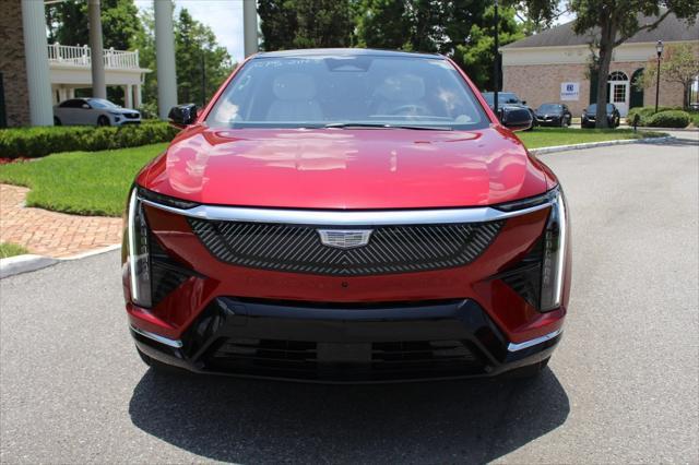 new 2025 Cadillac OPTIQ car, priced at $56,289