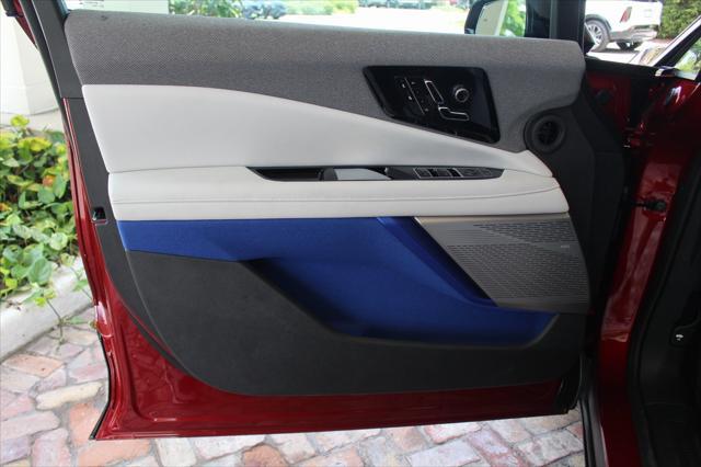 new 2025 Cadillac OPTIQ car, priced at $56,289