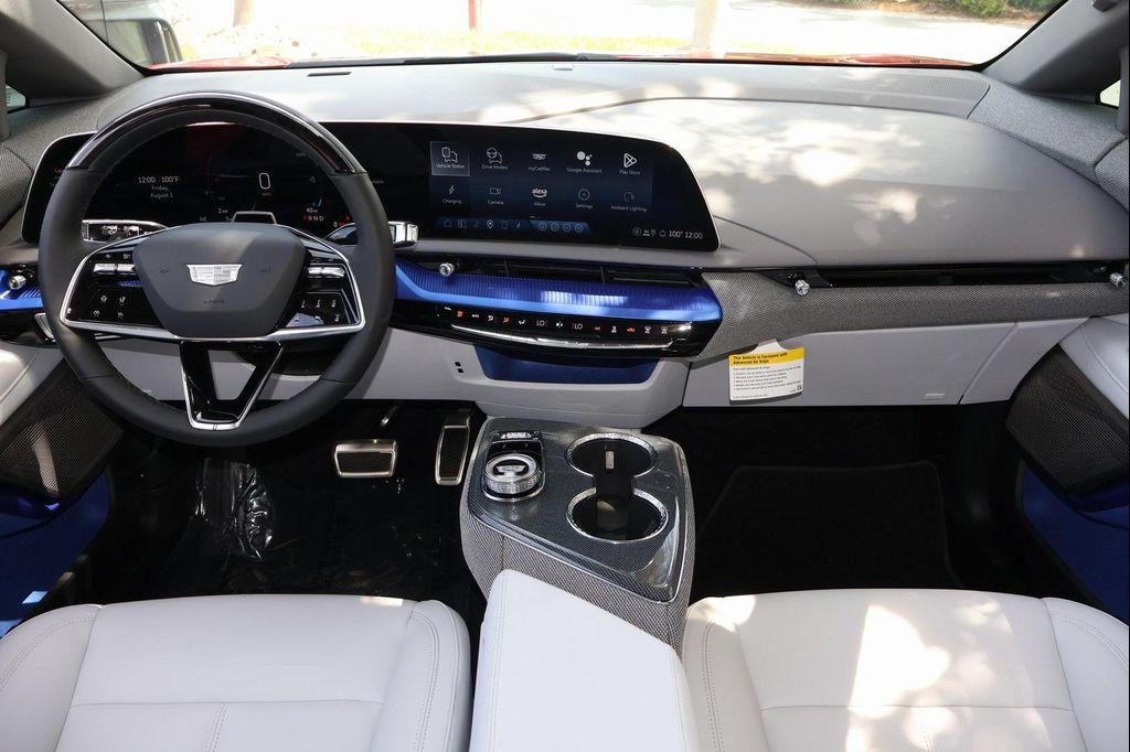 new 2025 Cadillac OPTIQ car, priced at $53,947