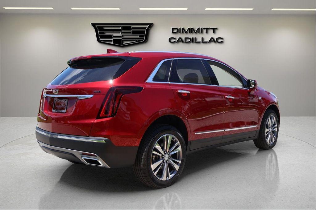 new 2025 Cadillac XT5 car, priced at $52,350
