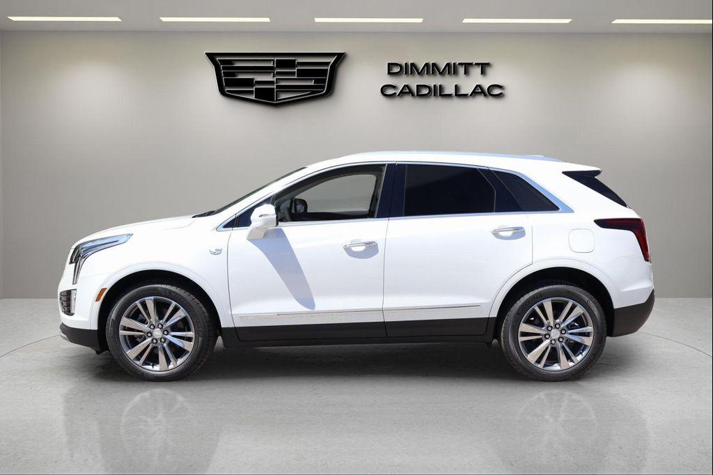 new 2025 Cadillac XT5 car, priced at $51,186