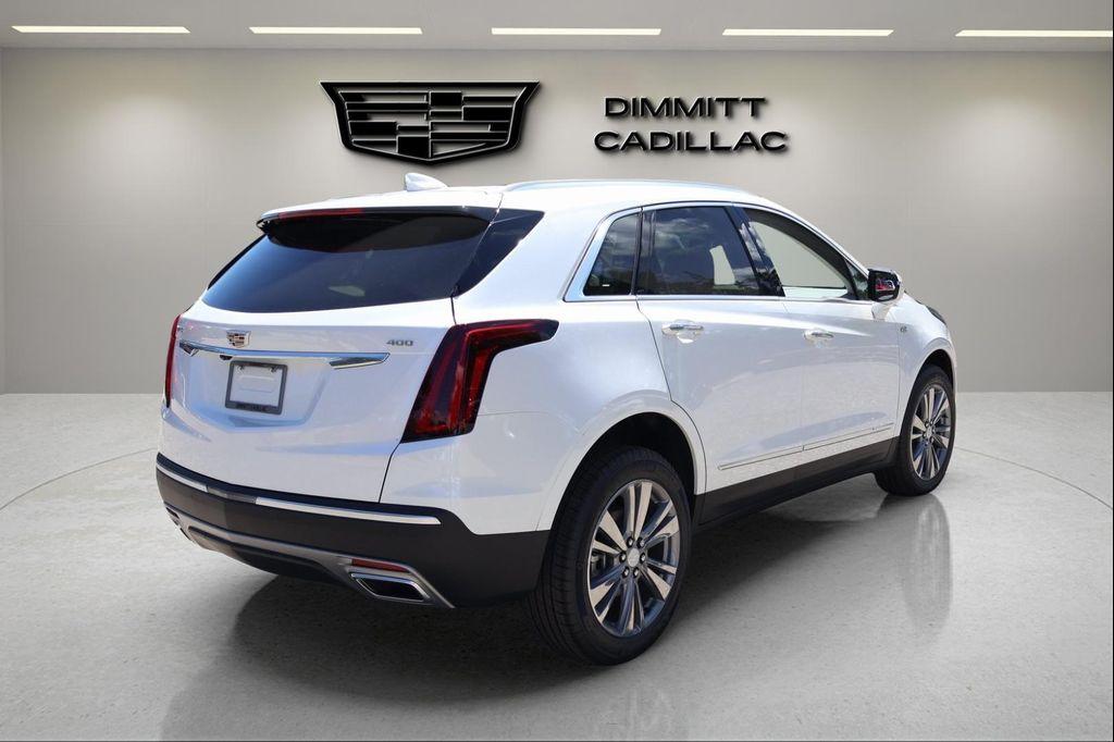 new 2025 Cadillac XT5 car, priced at $51,186