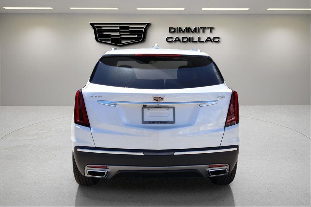 new 2025 Cadillac XT5 car, priced at $51,186