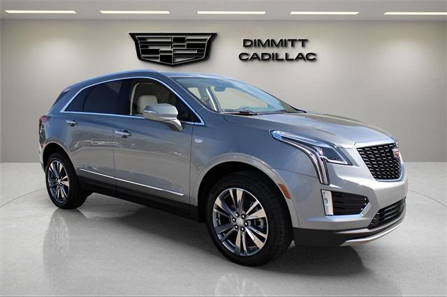 new 2025 Cadillac XT5 car, priced at $50,490