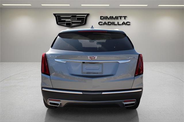 new 2025 Cadillac XT5 car, priced at $50,490