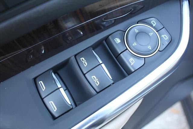 new 2025 Cadillac XT4 car, priced at $37,881