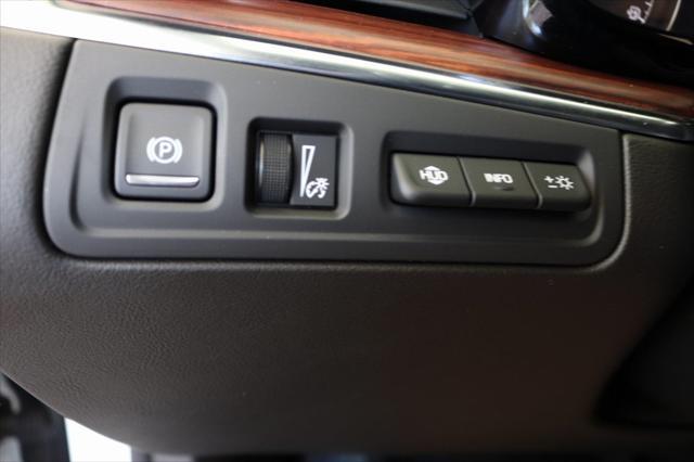 used 2021 Cadillac XT5 car, priced at $30,997