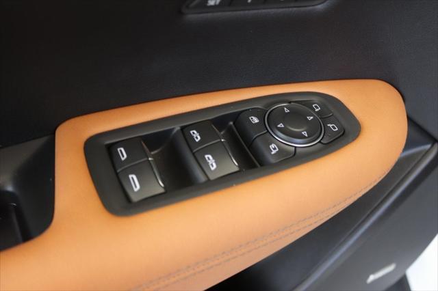 used 2021 Cadillac XT5 car, priced at $30,997