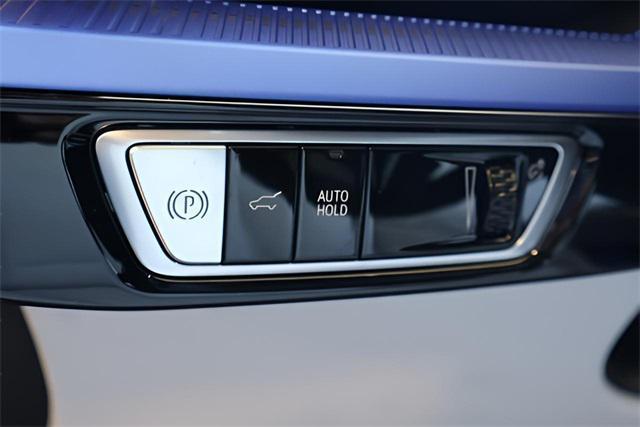 new 2025 Cadillac OPTIQ car, priced at $55,015
