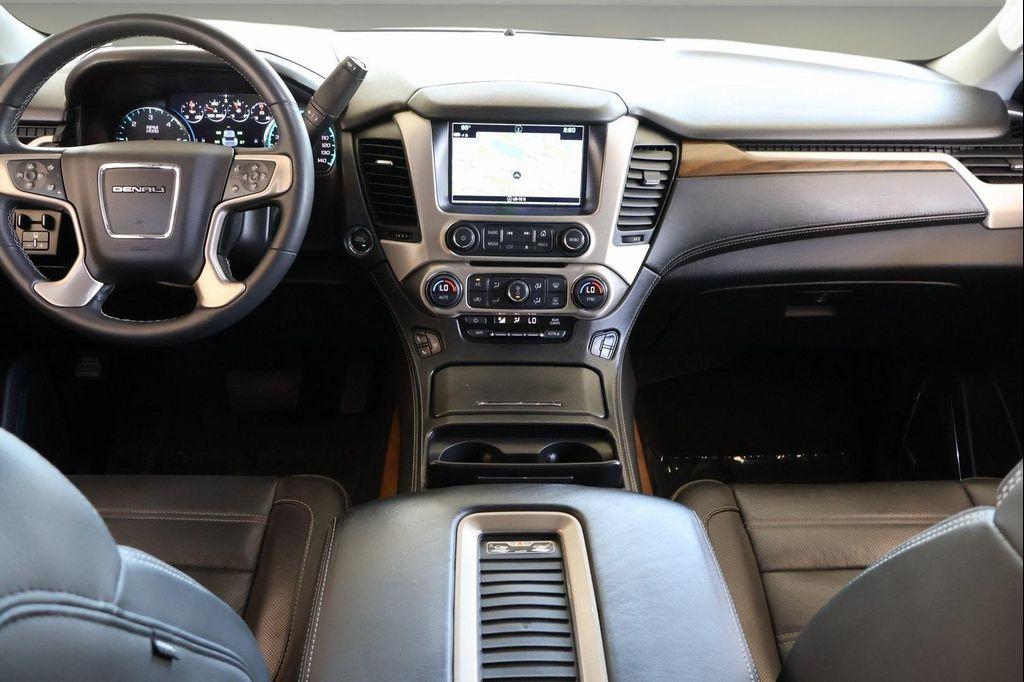 used 2019 GMC Yukon car, priced at $37,981
