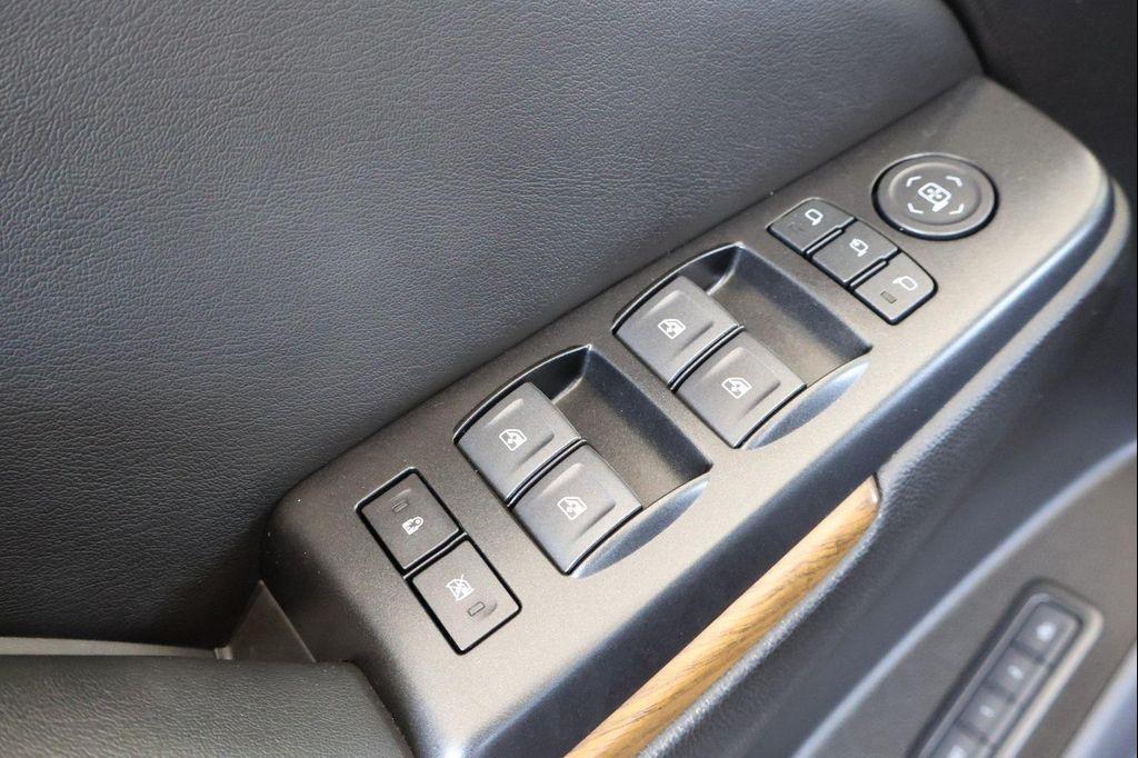 used 2019 GMC Yukon car, priced at $37,981