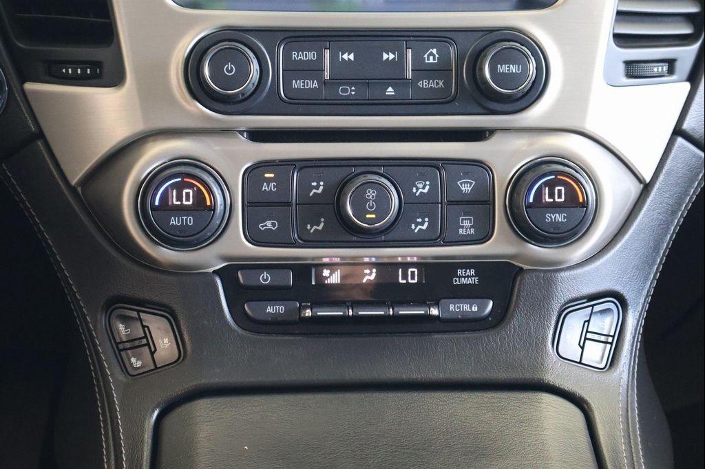 used 2019 GMC Yukon car, priced at $37,981