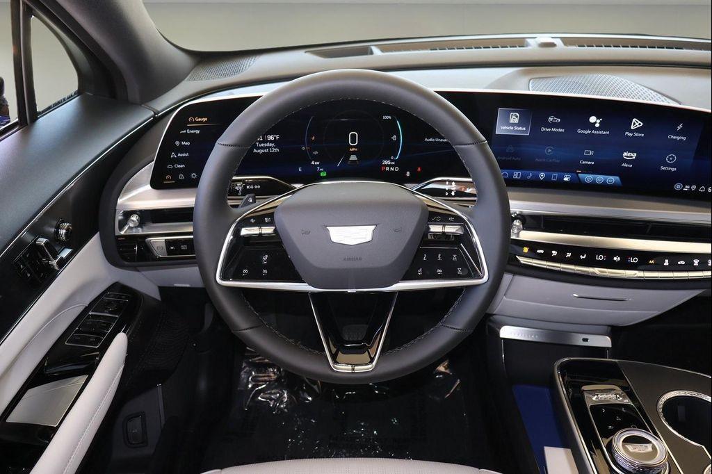 new 2025 Cadillac LYRIQ car, priced at $62,774