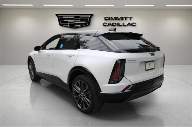 new 2025 Cadillac OPTIQ car, priced at $61,090