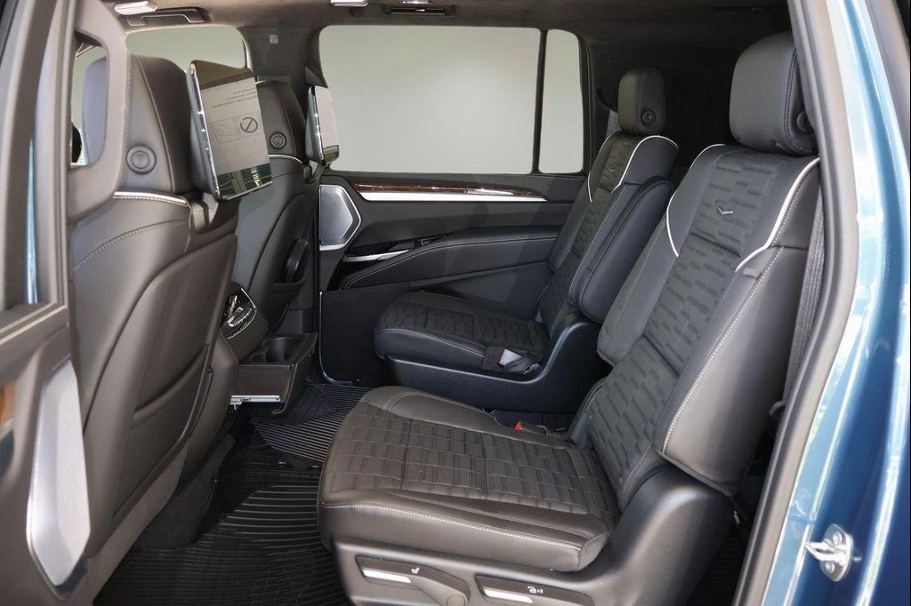 new 2025 Cadillac Escalade ESV car, priced at $130,495