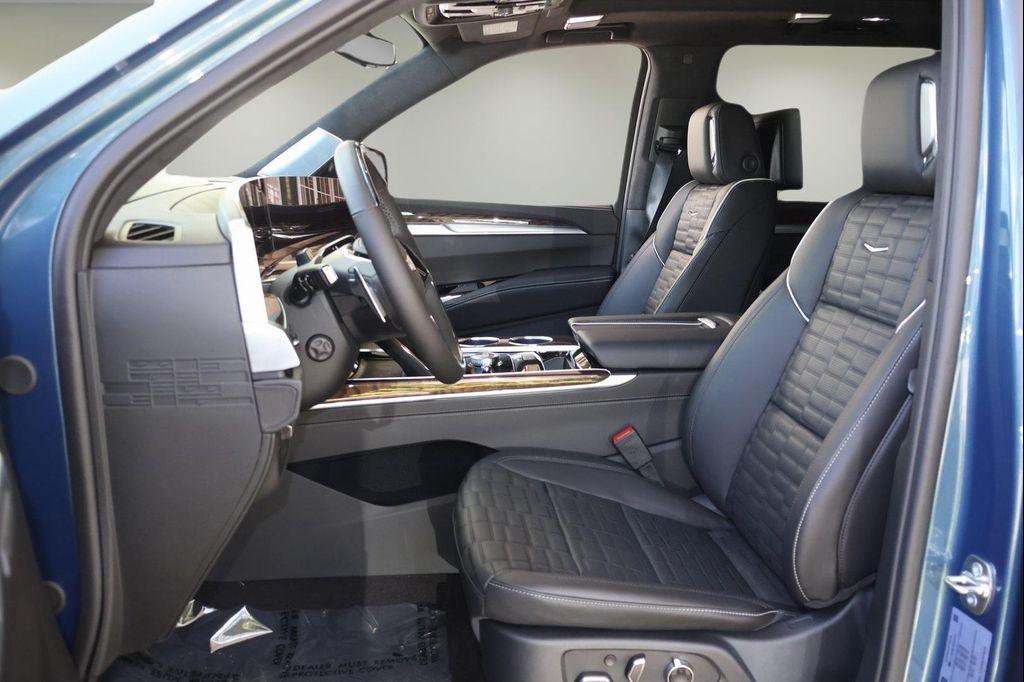 new 2025 Cadillac Escalade ESV car, priced at $130,495