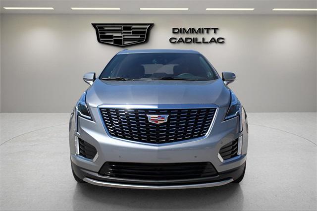 new 2025 Cadillac XT5 car, priced at $49,450