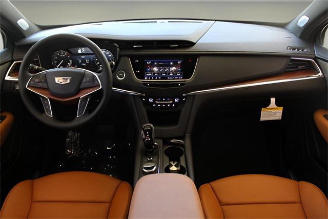 new 2025 Cadillac XT5 car, priced at $49,450