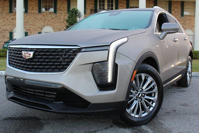 new 2025 Cadillac XT4 car, priced at $42,615