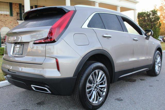 new 2025 Cadillac XT4 car, priced at $42,615