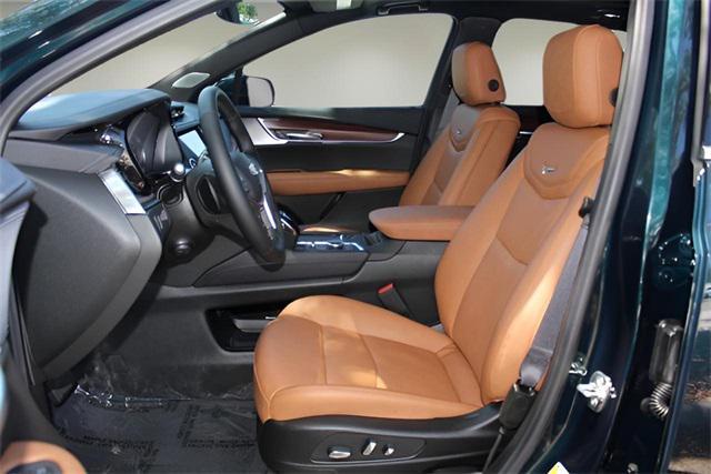 new 2025 Cadillac XT5 car, priced at $53,315