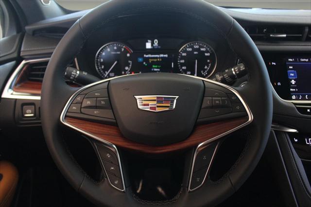 new 2025 Cadillac XT5 car, priced at $52,815