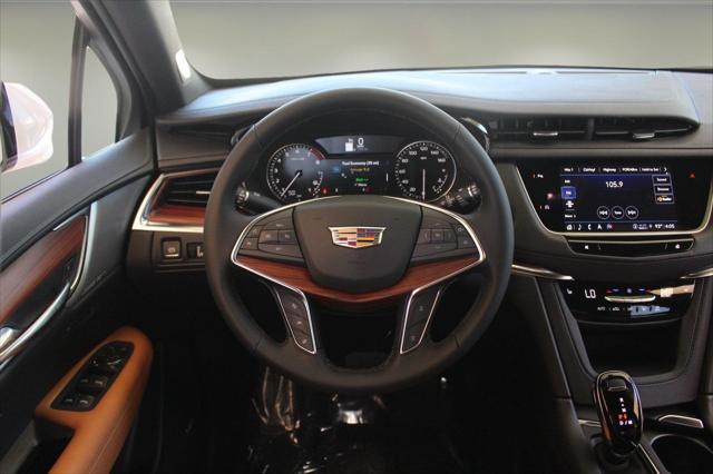 new 2025 Cadillac XT5 car, priced at $52,815