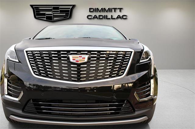 new 2025 Cadillac XT5 car, priced at $49,970