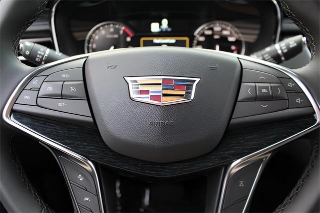 new 2025 Cadillac XT5 car, priced at $49,970