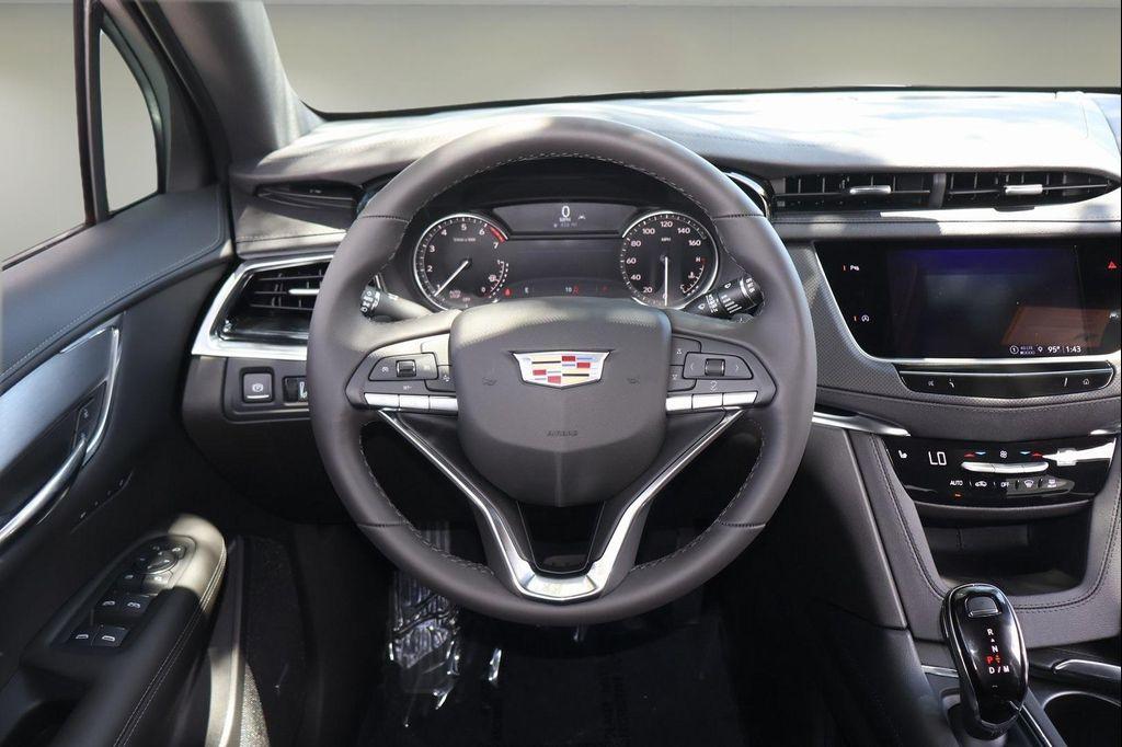 new 2025 Cadillac XT6 car, priced at $48,358