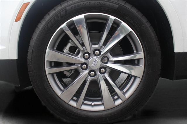 new 2025 Cadillac XT5 car, priced at $52,210